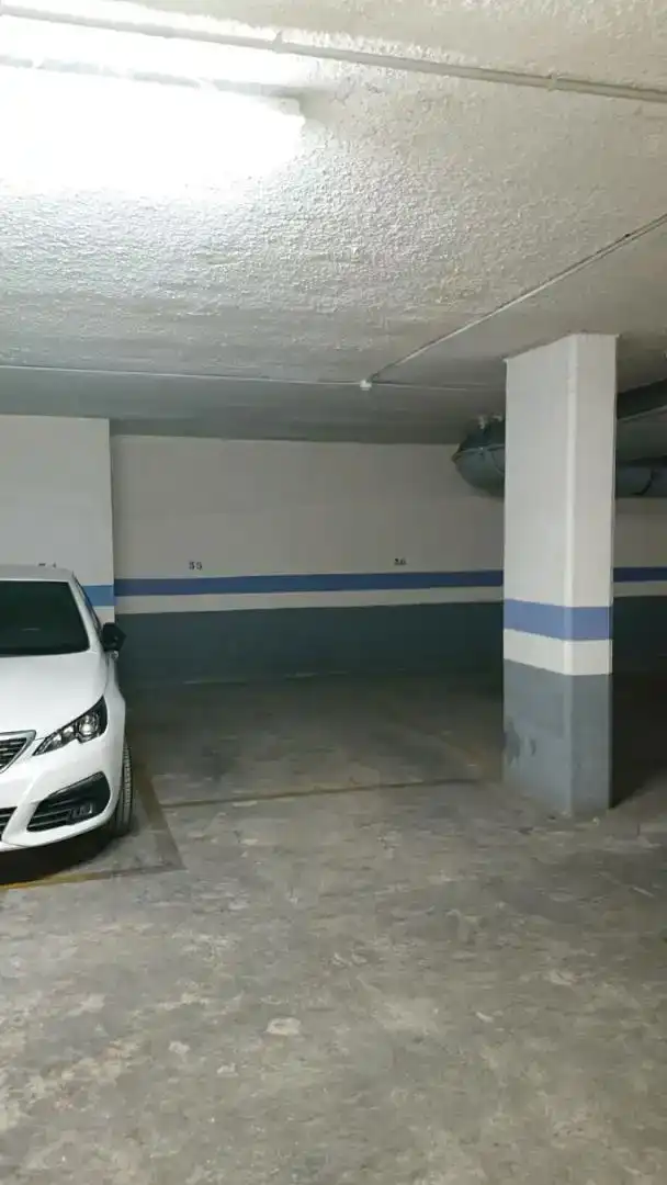 Parking of Flat for sale in Torrent  with Air Conditioner