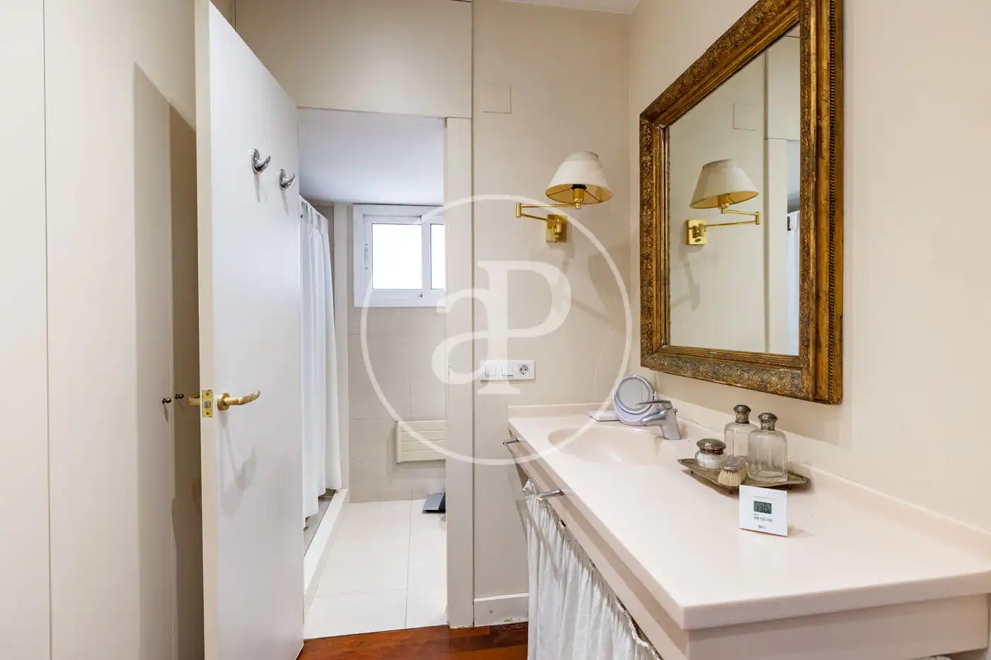 Baño de Piso en venta en Barcelona con Aire acondicionado y Calefacción