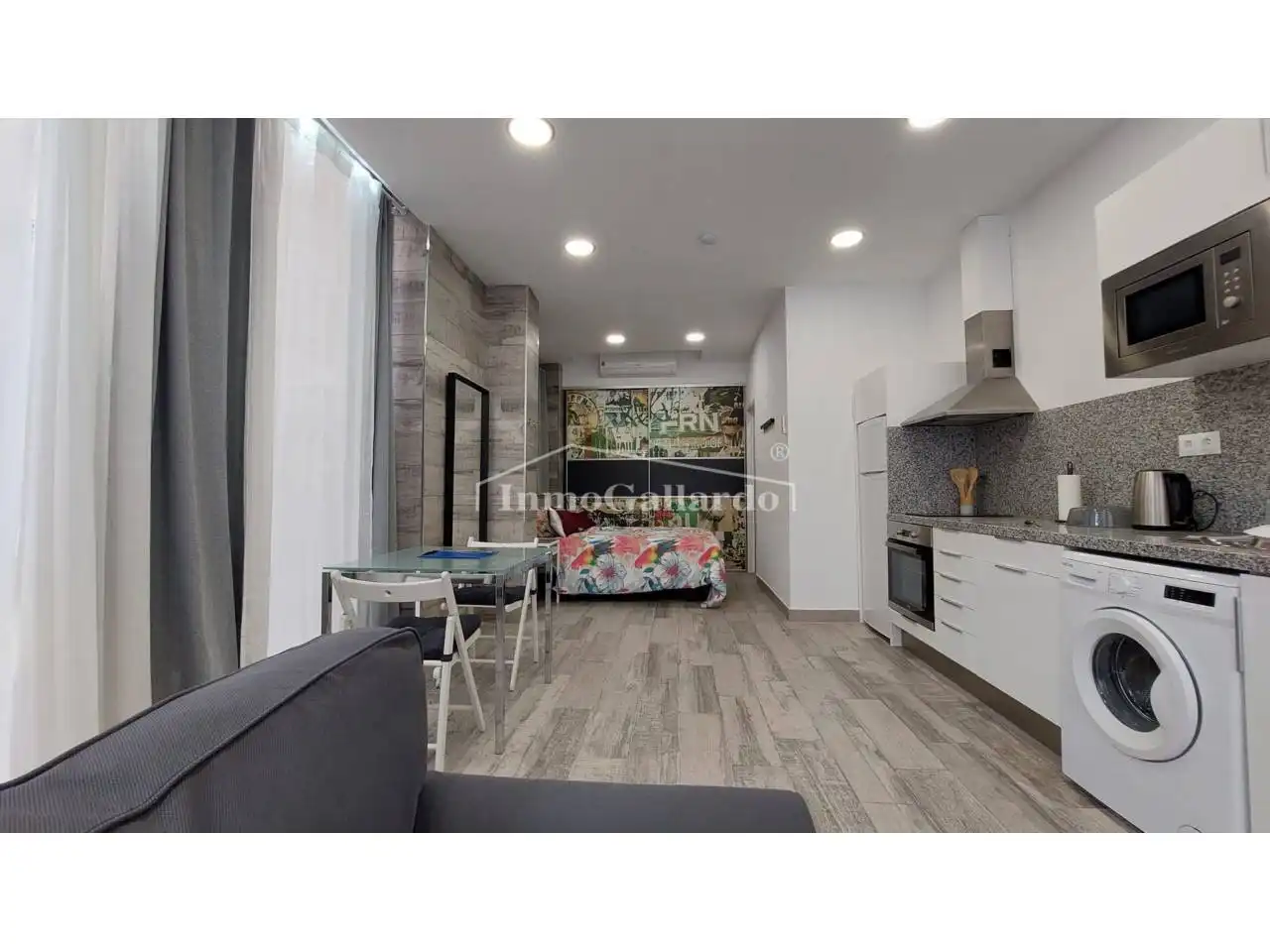 Sala de estar de Estudio en venta en Málaga con Aire acondicionado y Amueblado