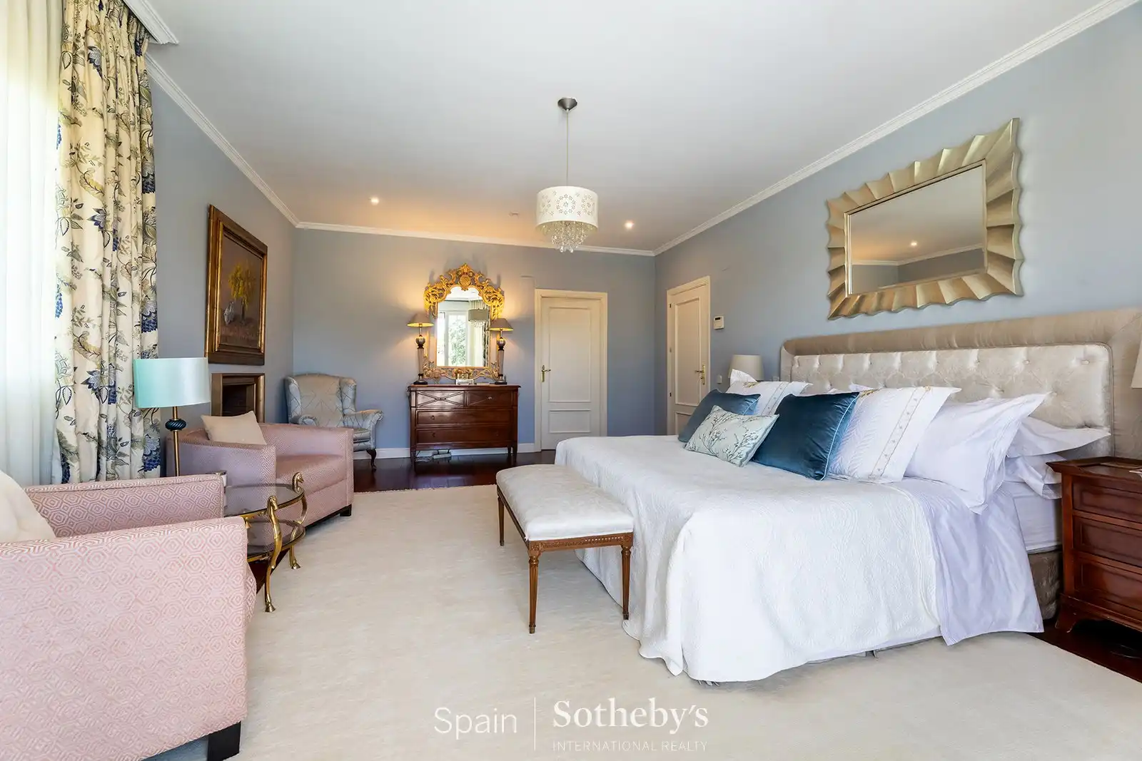 House with pool for sale in Calle de Ordiales, imagen 16