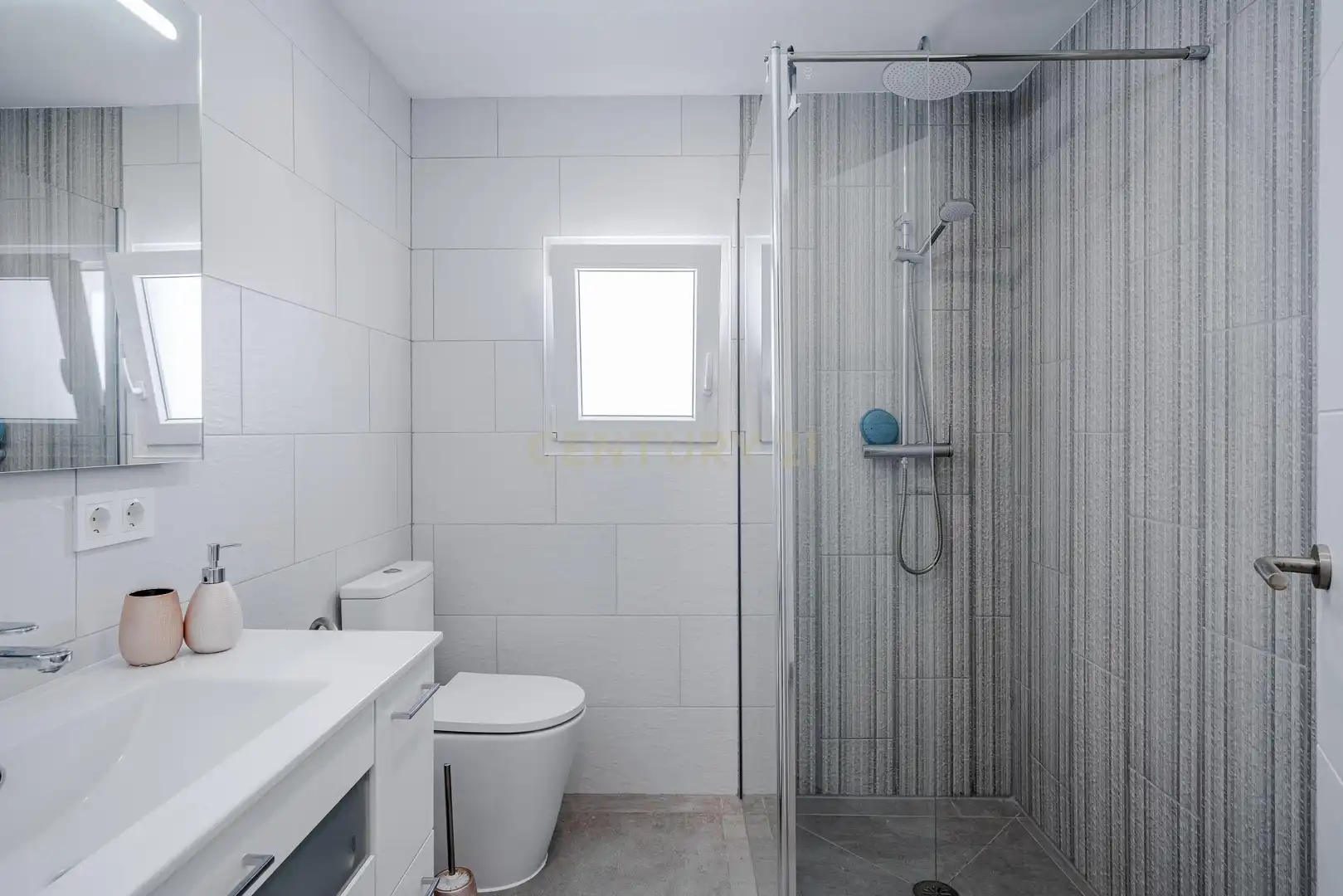 Bany de Apartament en venda en Calpe / Calp amb Aire condicionat, Jardí privat i Traster