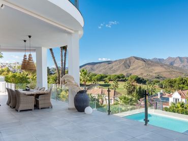 Casa amb piscina en venda a La Cala Golf - Lagar Martell