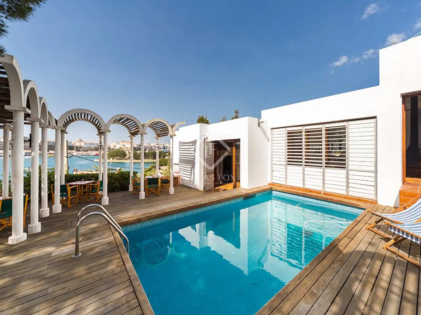 Swimming pool of Houses for sale in Maó - Mahón  with Private garden, Terrace and Swimming Pool