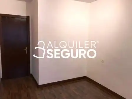 Habitación de Piso de alquiler en Vitoria - Gasteiz con Calefacción, Terraza y Trastero