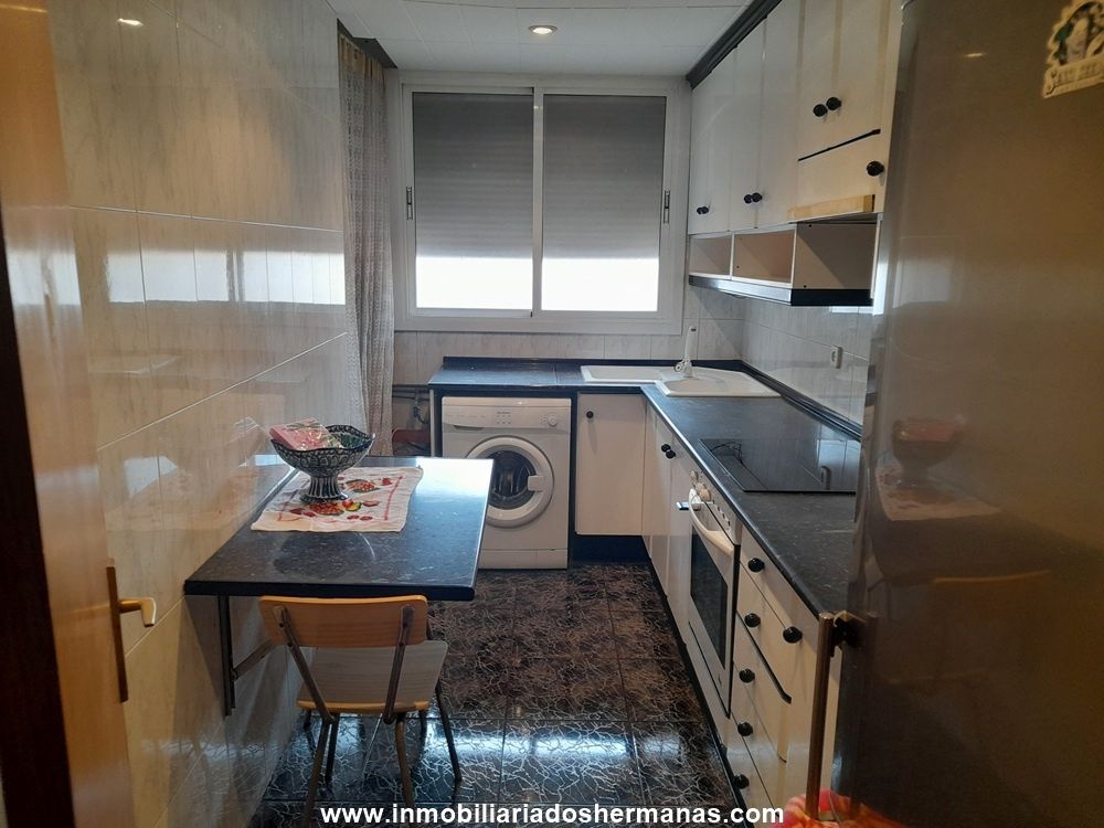 Cuina de Pis en venda en El Prat de Llobregat amb Balcó