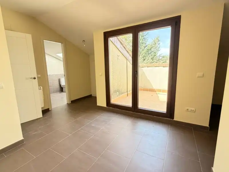 Terraza de Ático en venta en Villacastín con Calefacción, Jardín privado y Terraza
