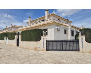 Exterior view of Single-family semi-detached for sale in Orihuela  with Air Conditioner, Furnished and Oven