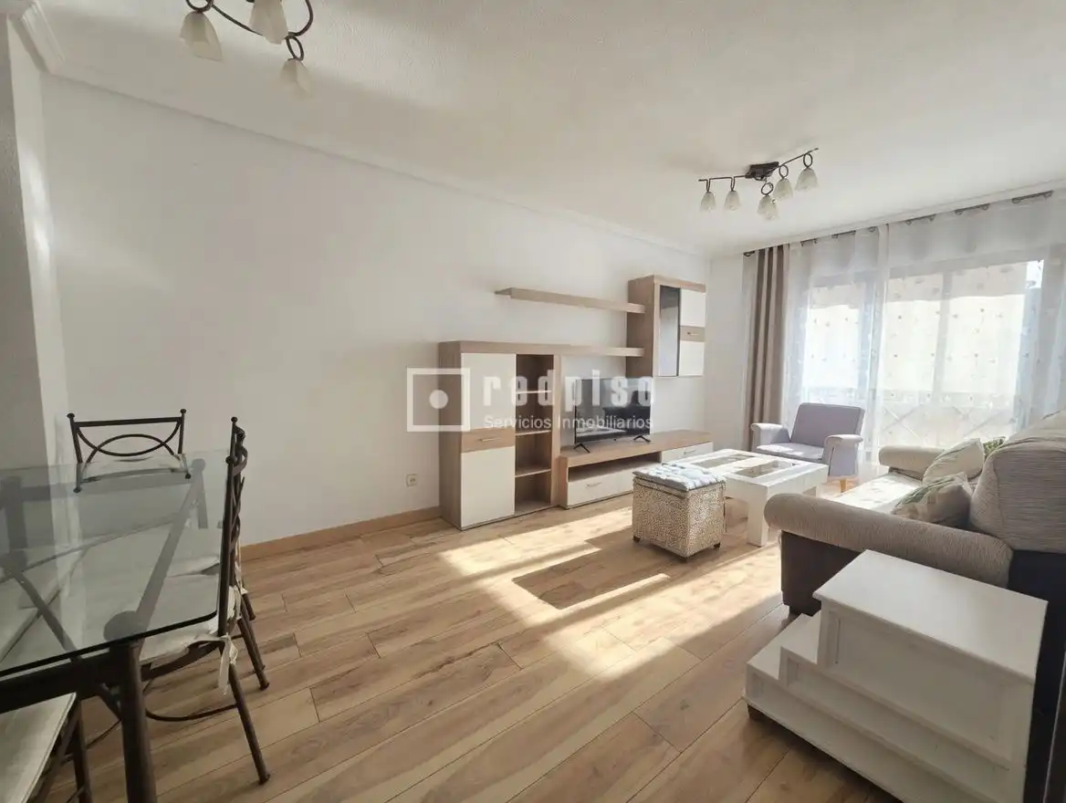 Sala de estar de Piso en venta en Alcorcón con Aire acondicionado y Calefacción