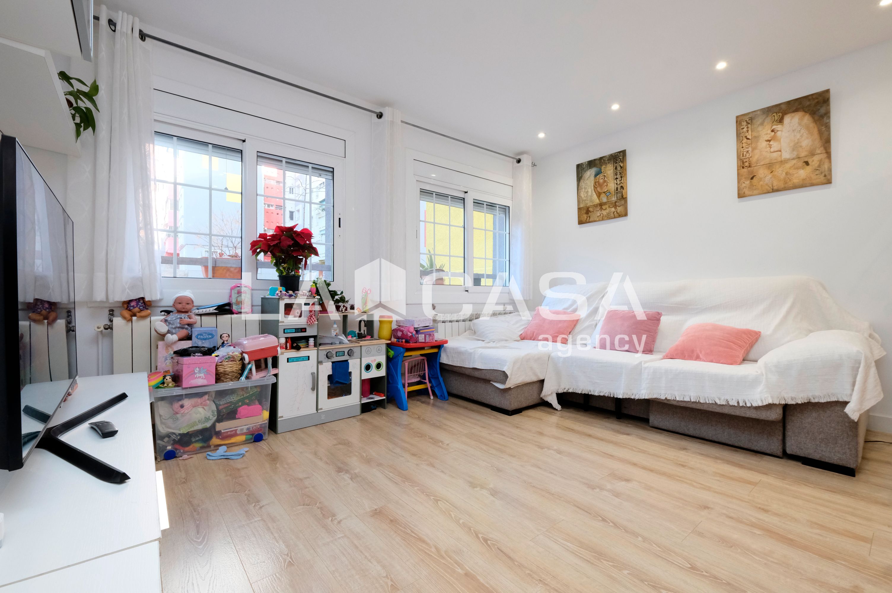 Sala d'estar de Pis en venda en  Barcelona Capital amb Calefacció