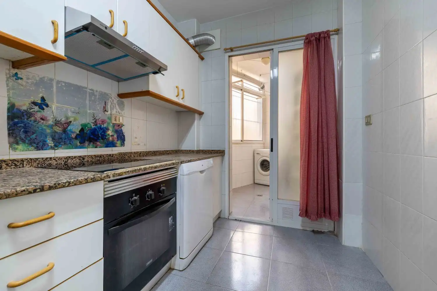 Kitchen of Flat for rent in Murcia  with Air Conditioner, Storage room and Balcony