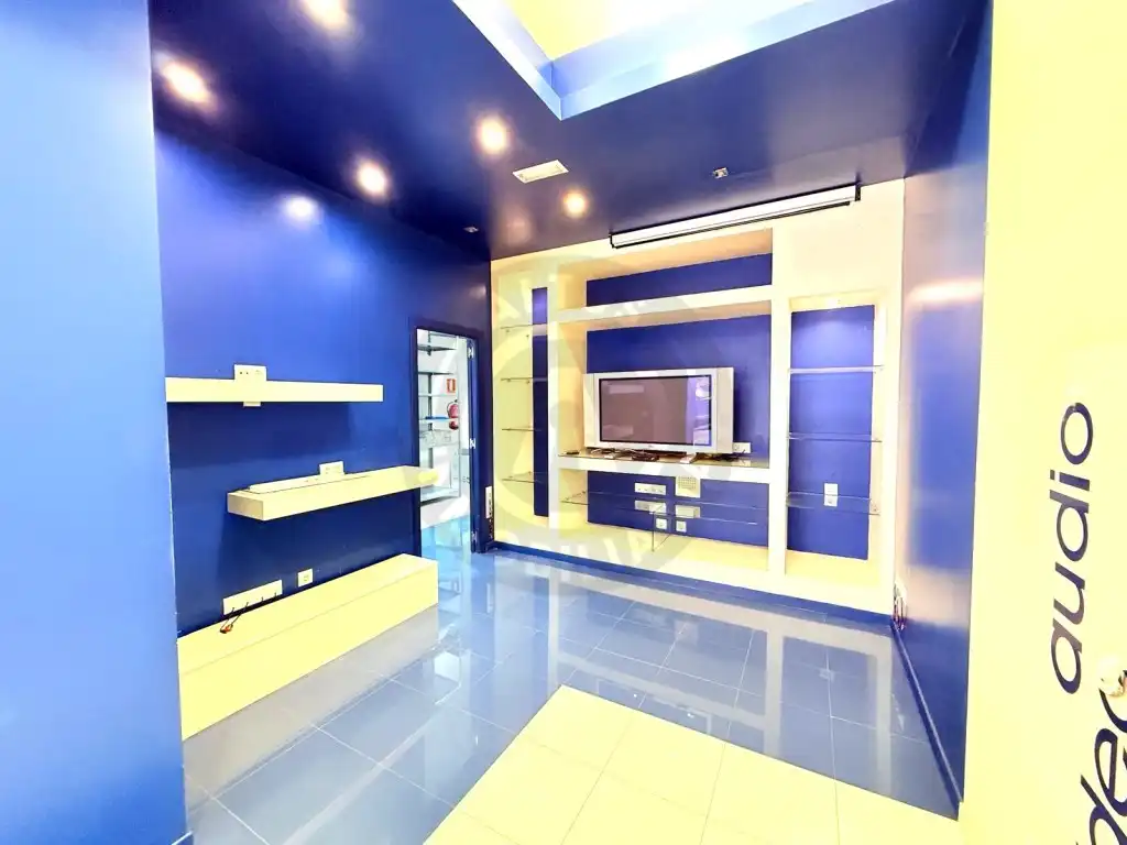 Commercial properties for rent in Cáceres  with Air Conditioner