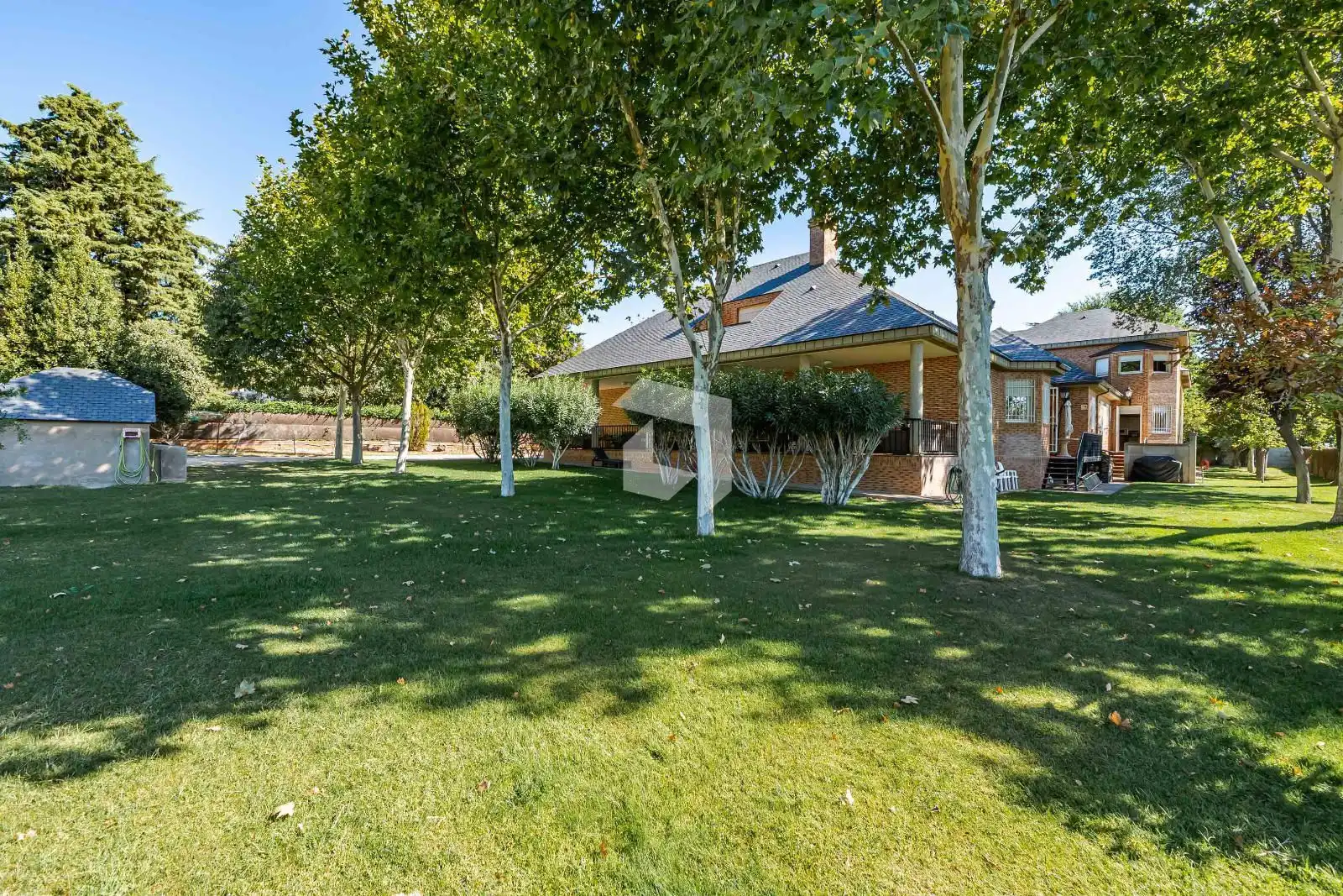 Villa mit Terrasse zum Verkauf in Camarines