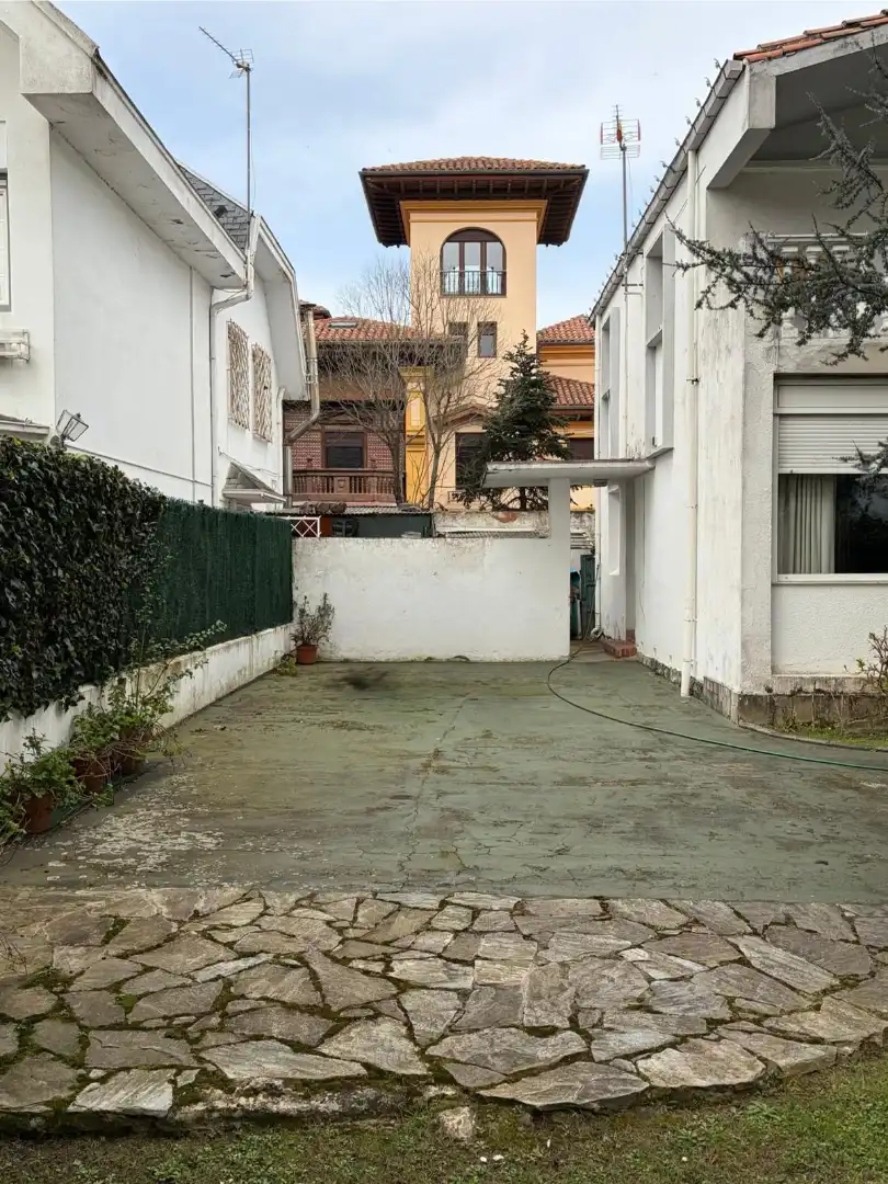 Vista exterior de Casa o chalet en venta en Santander con Calefacción, Jardín privado y Terraza