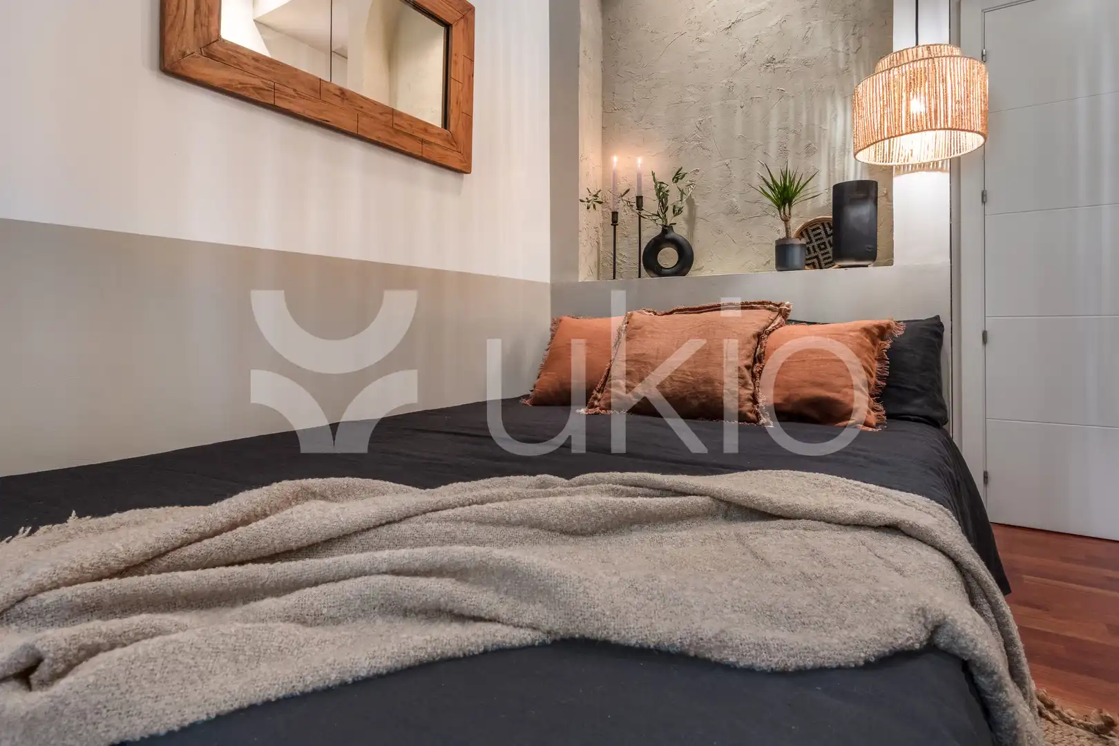 Habitación de Apartamento de alquiler en Madrid con Aire acondicionado, Calefacción y Amueblado