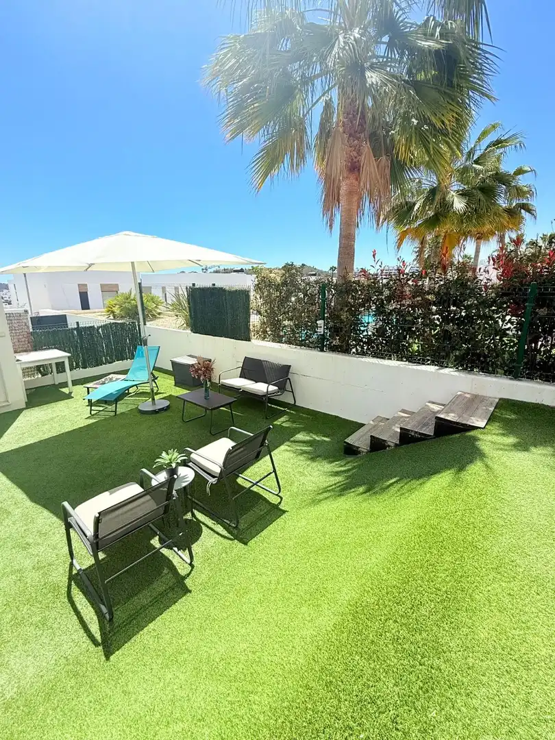 Terraza de Dúplex en venta en Finestrat con Aire acondicionado, Calefacción y Piscina