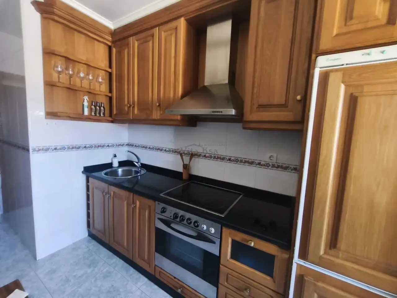 Cocina de Piso de alquiler en Ourense Capital  con Calefacción, Parquet y Amueblado