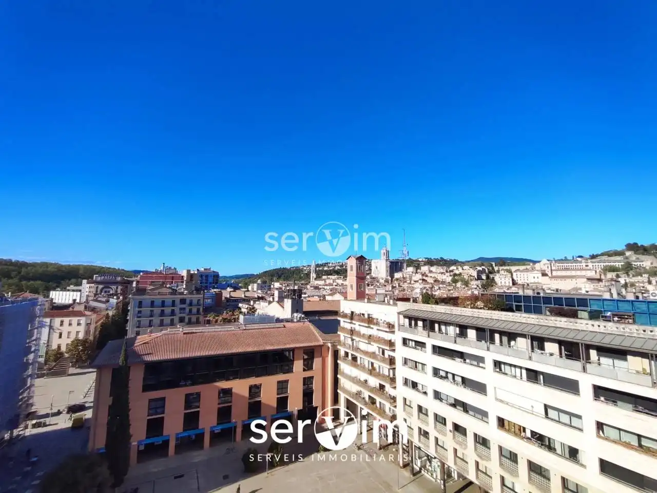 Piso en venta en Girona con Aire acondicionado y Terraza