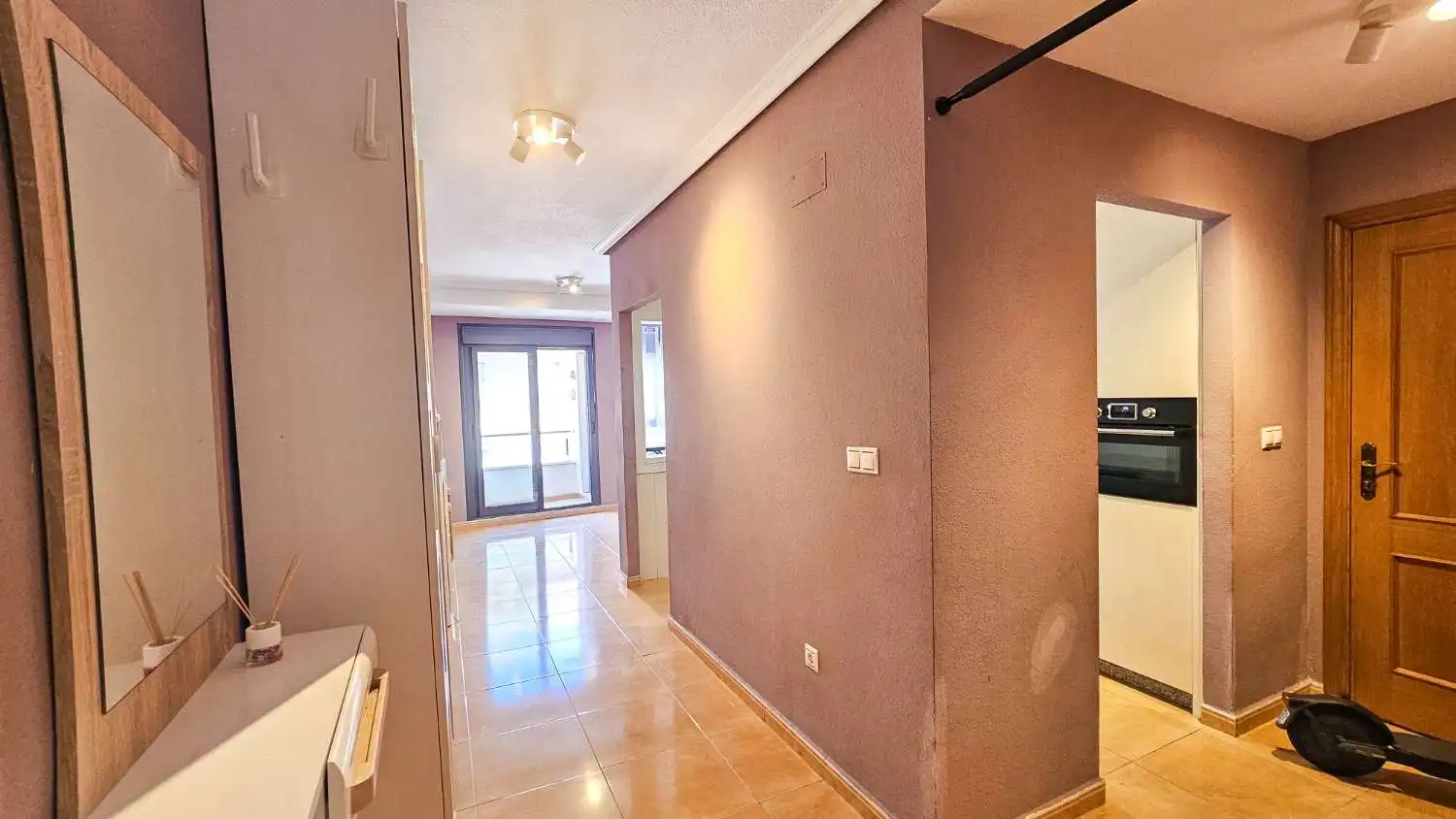 Apartamento en venta en Torrevieja con Aire acondicionado, Calefacción y Terraza