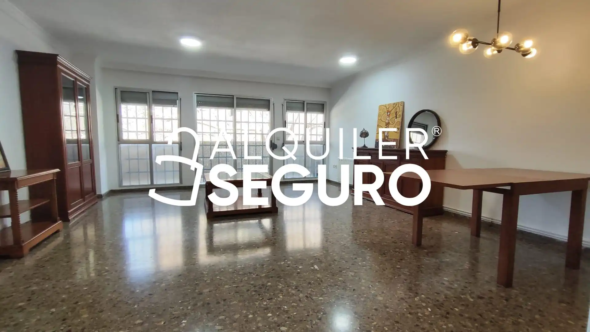 Vista exterior de Pis de lloguer en  Valencia Capital amb Calefacció i Terrassa