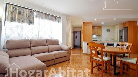 Foto 2 von Wohnung zum Verkauf in Calle Pintor Josep Segrelles, Oliva pueblo, Oliva