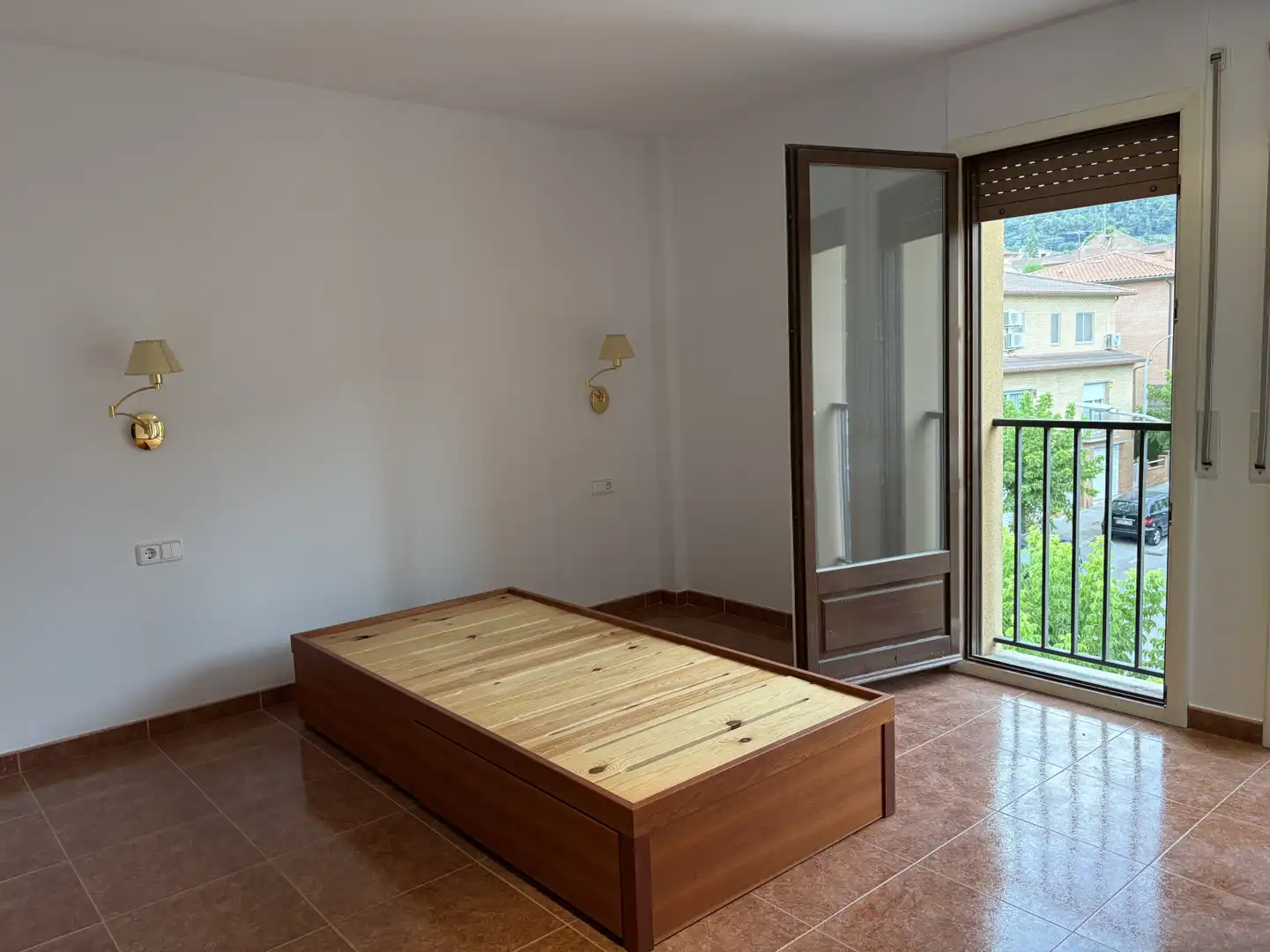 Schlafzimmer von Dachboden zum Verkauf in Centelles mit Klimaanlage, Heizung und Terrasse