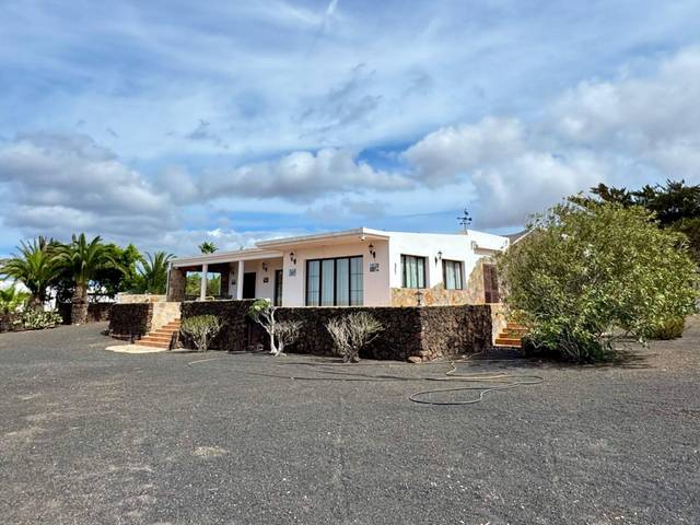 Casa-chalet en Venta en Las Breñas