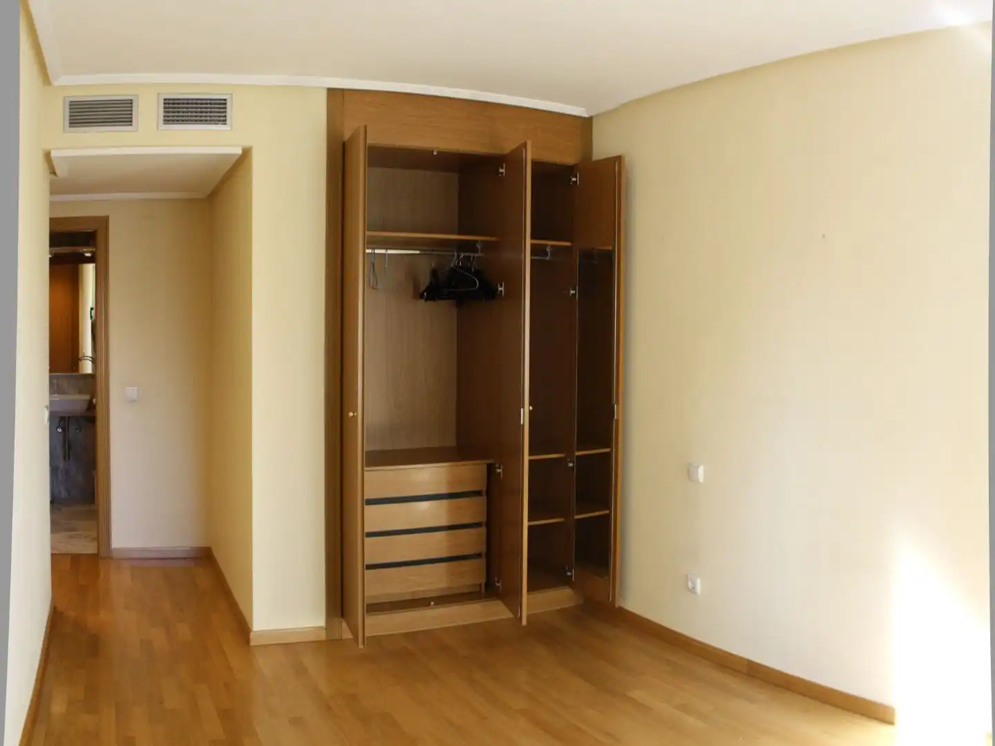 Wohnung zur Miete in Calle del Arte, 19, Costillares