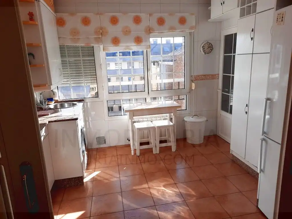 Piso con ascensor en alquiler en N/A, imagen 9