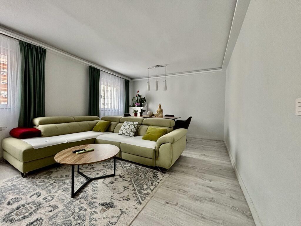 Sala d'estar de Pis en venda en  Zaragoza Capital amb Aire condicionat i Calefacció