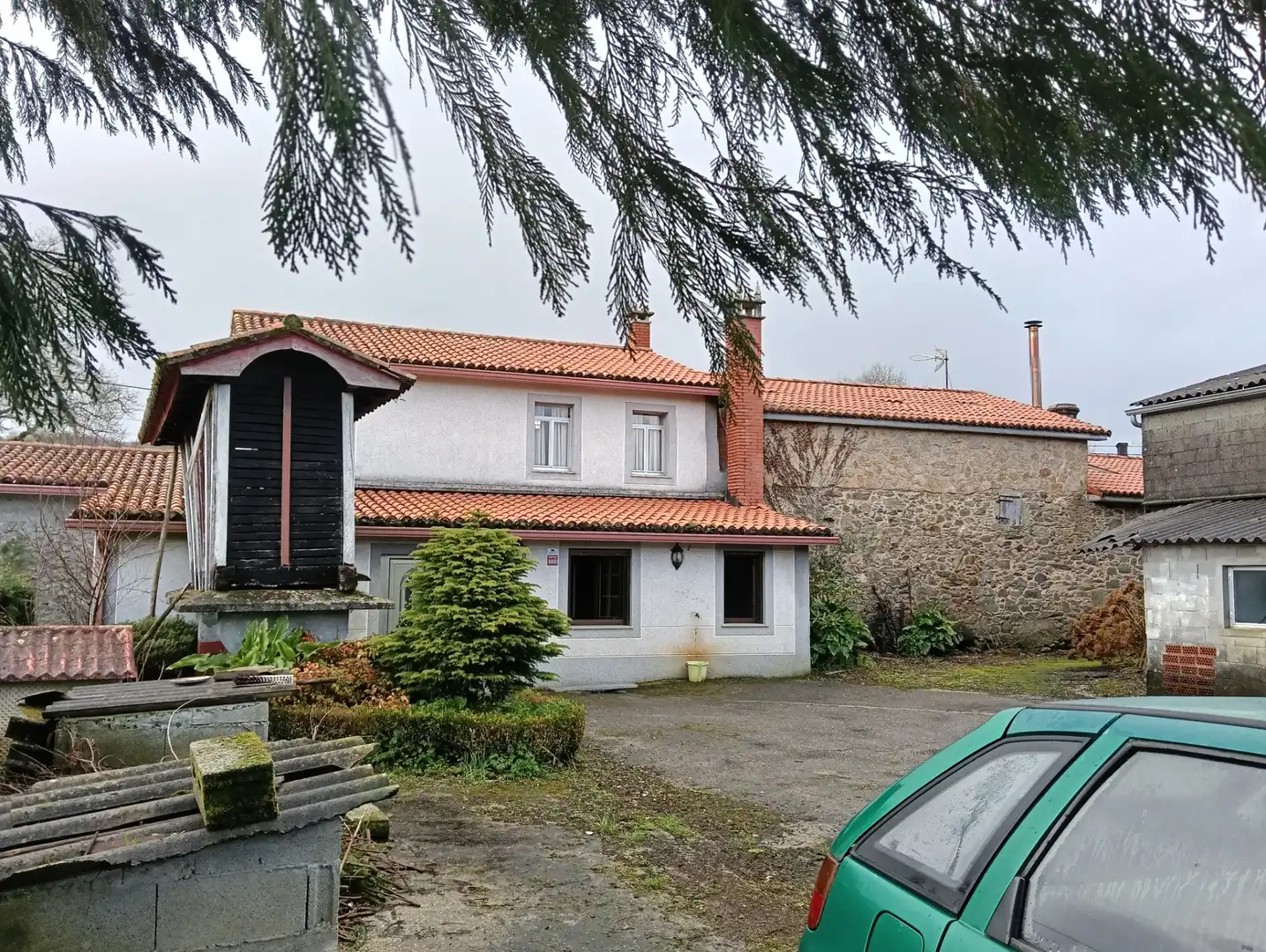 Casa amb jardí en venda a Curtis