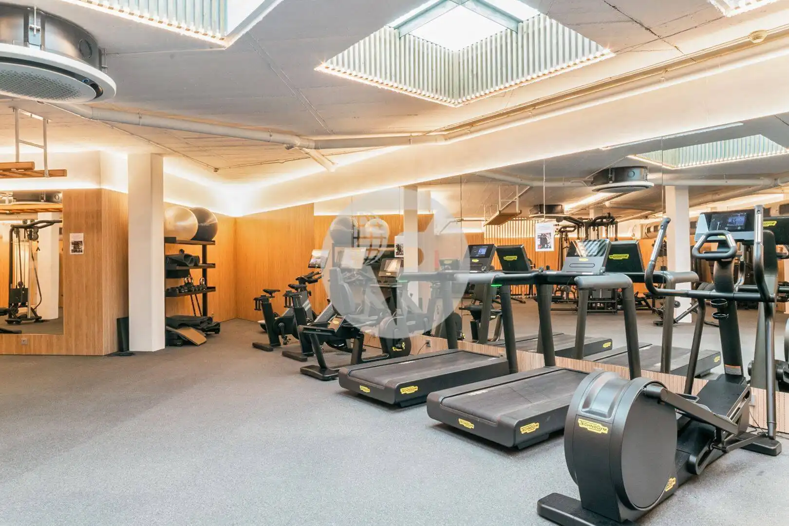 Dúplex en venta en Barcelona con Aire acondicionado, Calefacción y Terraza