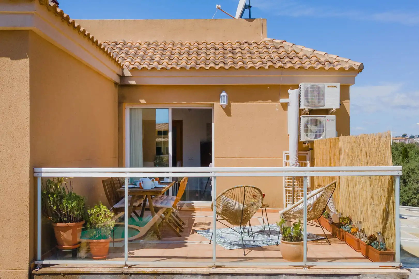 Apartments for rent in Carrer Venecia, 28, Montañar - El Arenal