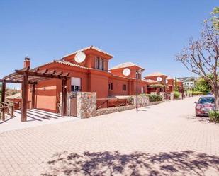 Exterior view of Single-family semi-detached to rent in Marbella  with Air Conditioner, Private garden and Terrace