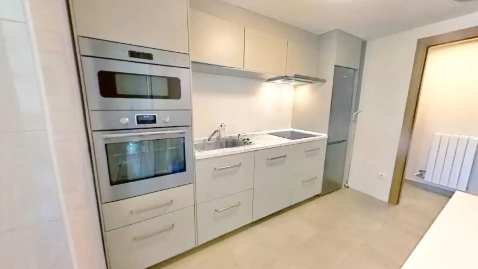 Cocina de Piso en venta en Calafell con Aire acondicionado, Calefacción y Jardín privado