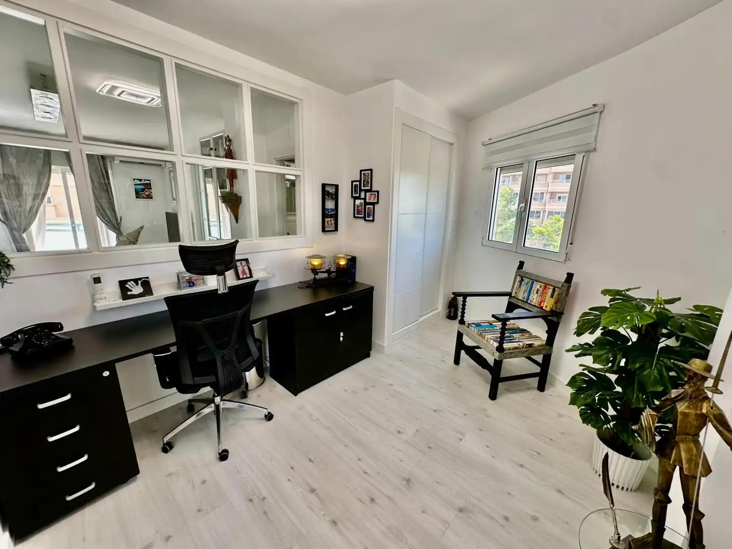 Living room of Flat for sale in Elche / Elx  with Air Conditioner, Heating and Private garden
