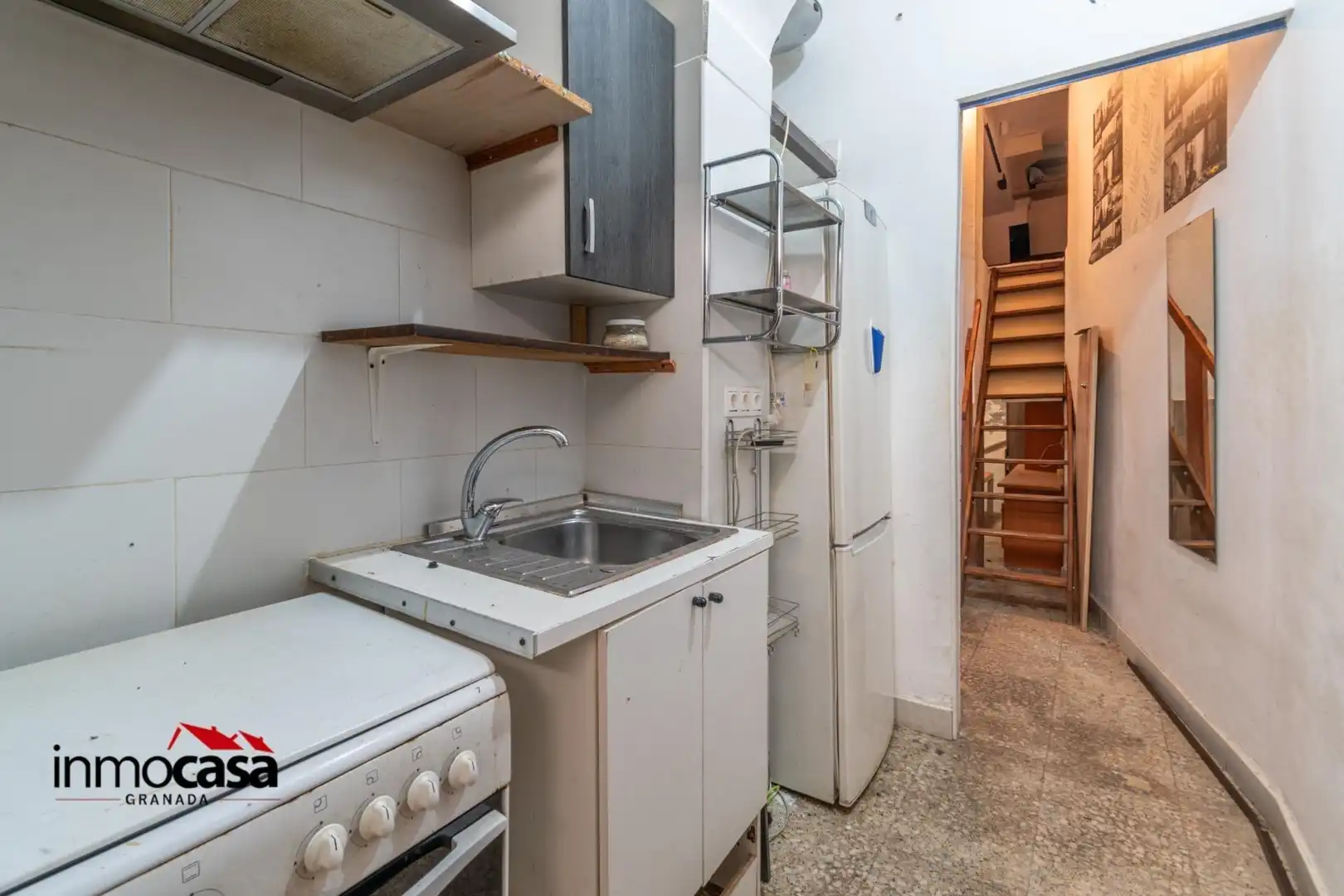 Cocina de Edificio en venta en Granada