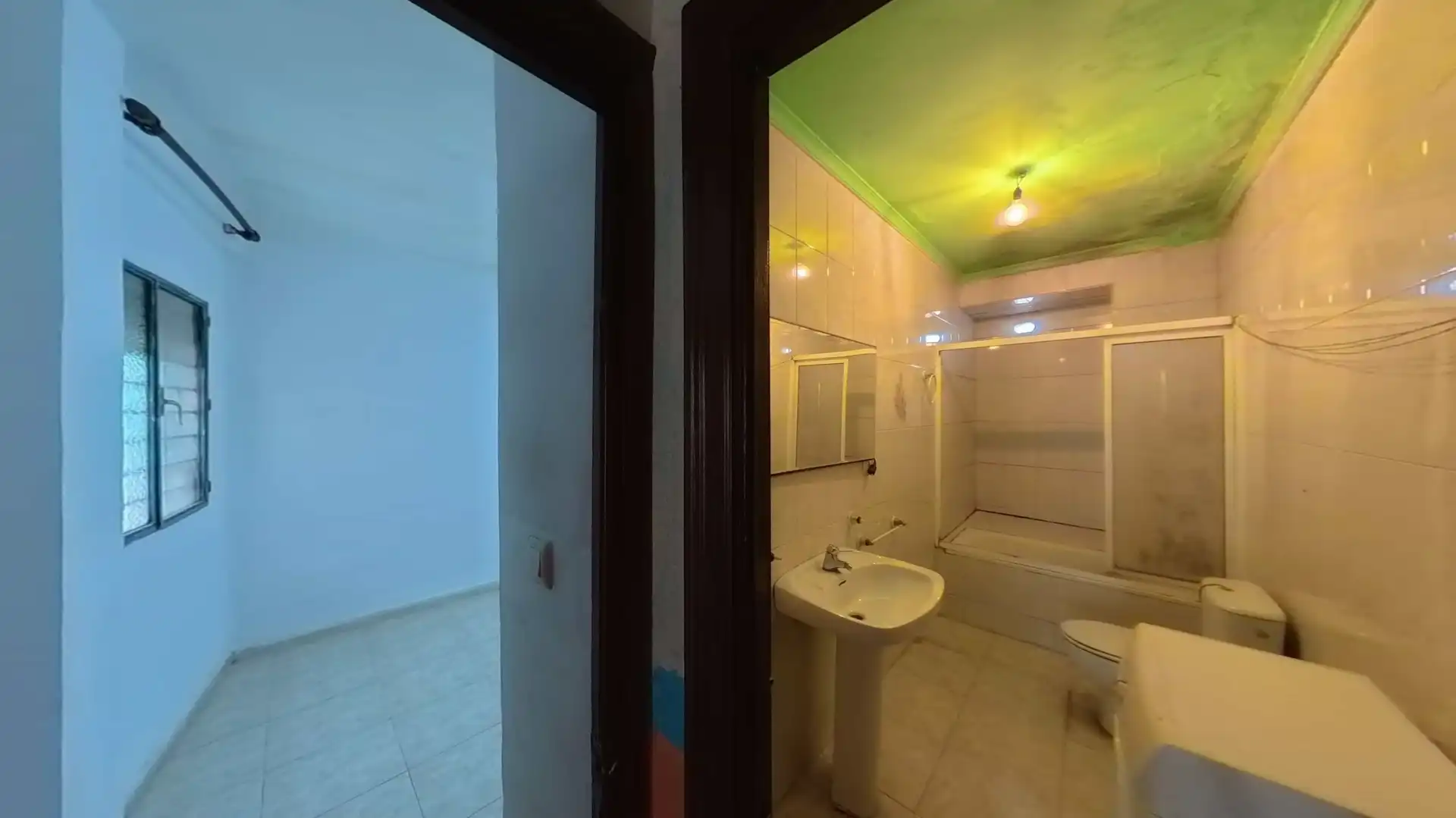 Bathroom of Flat for sale in Rute