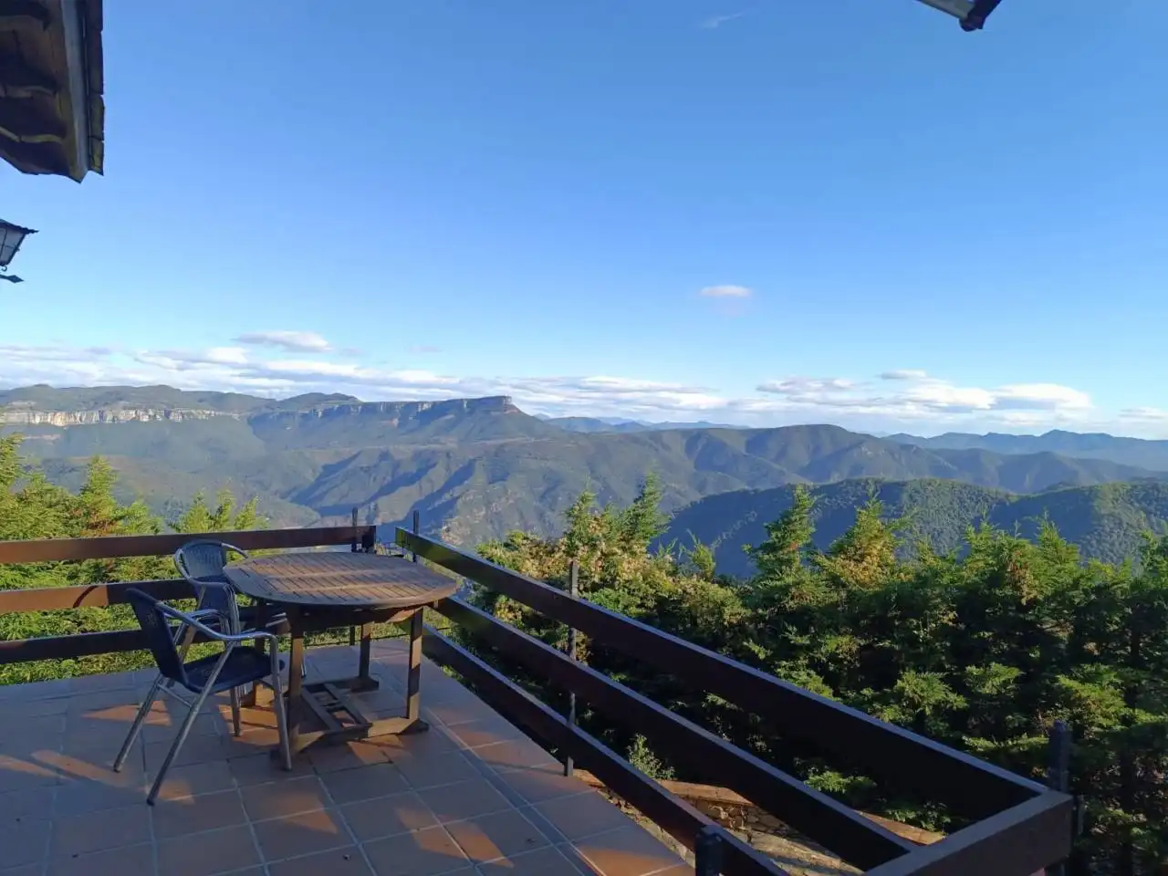 Country homes for sale in Susqueda, Girona
