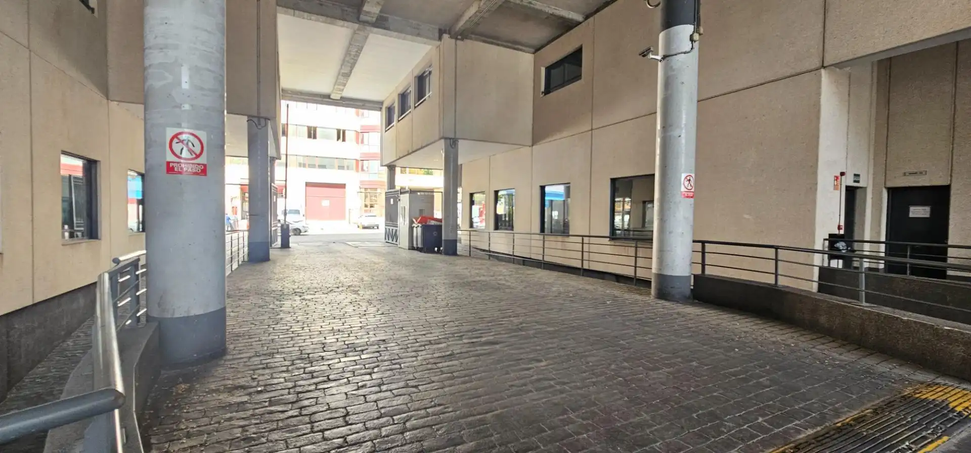 Local comercial en venda a Calle GAMONAL, imagen 21