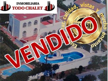 Villa con piscina in vendita a Almerimar