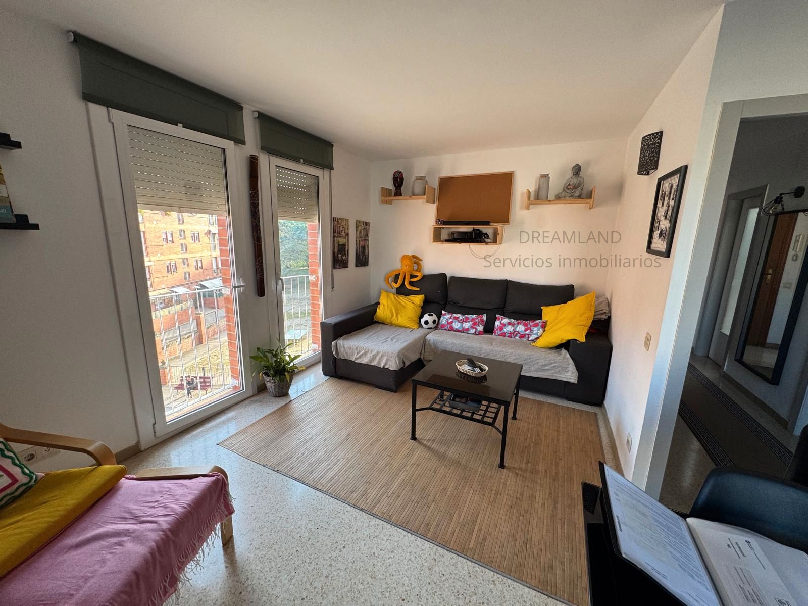 Sala d'estar de Pis en venda en Sant Sadurní d'Anoia amb Moblat