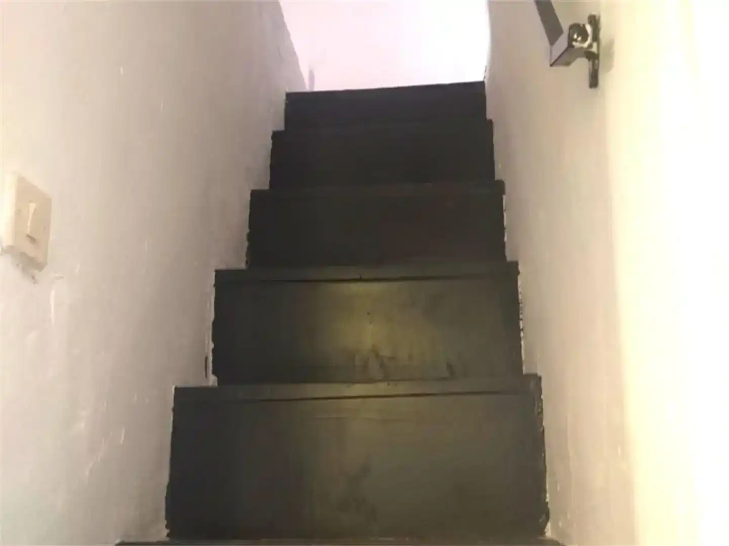 Planta baixa en venda en Baños de Montemayor amb Parquet, Moblat i Balcó