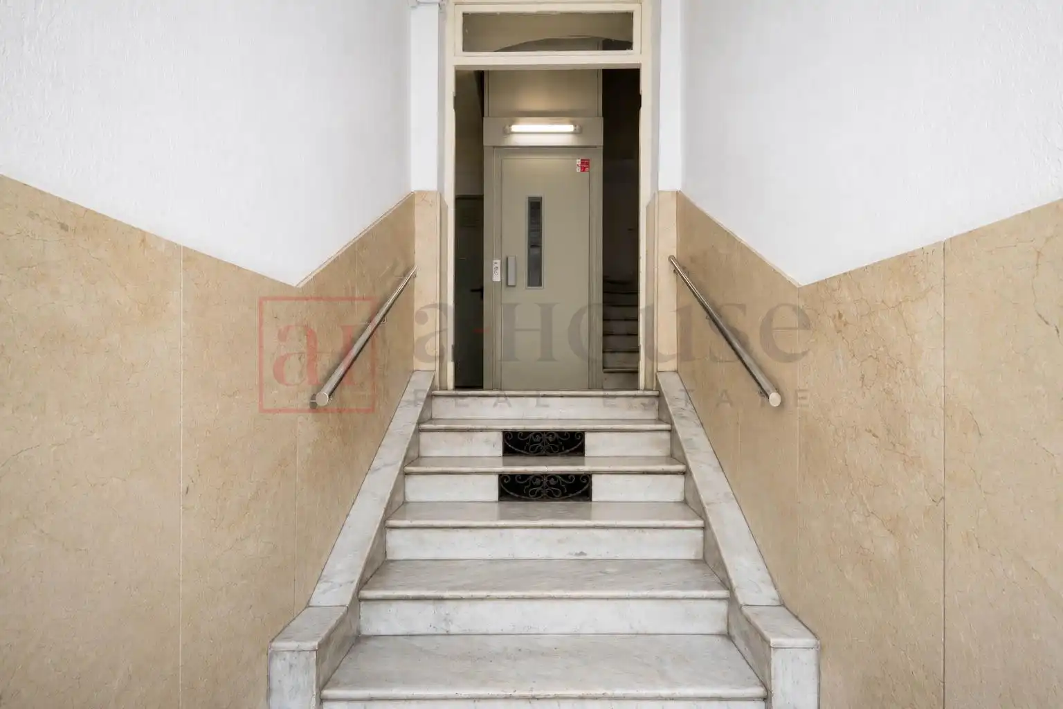 Piso con terraza en venta en undefined Gran Via de les Corts Catalanes, imagen 30