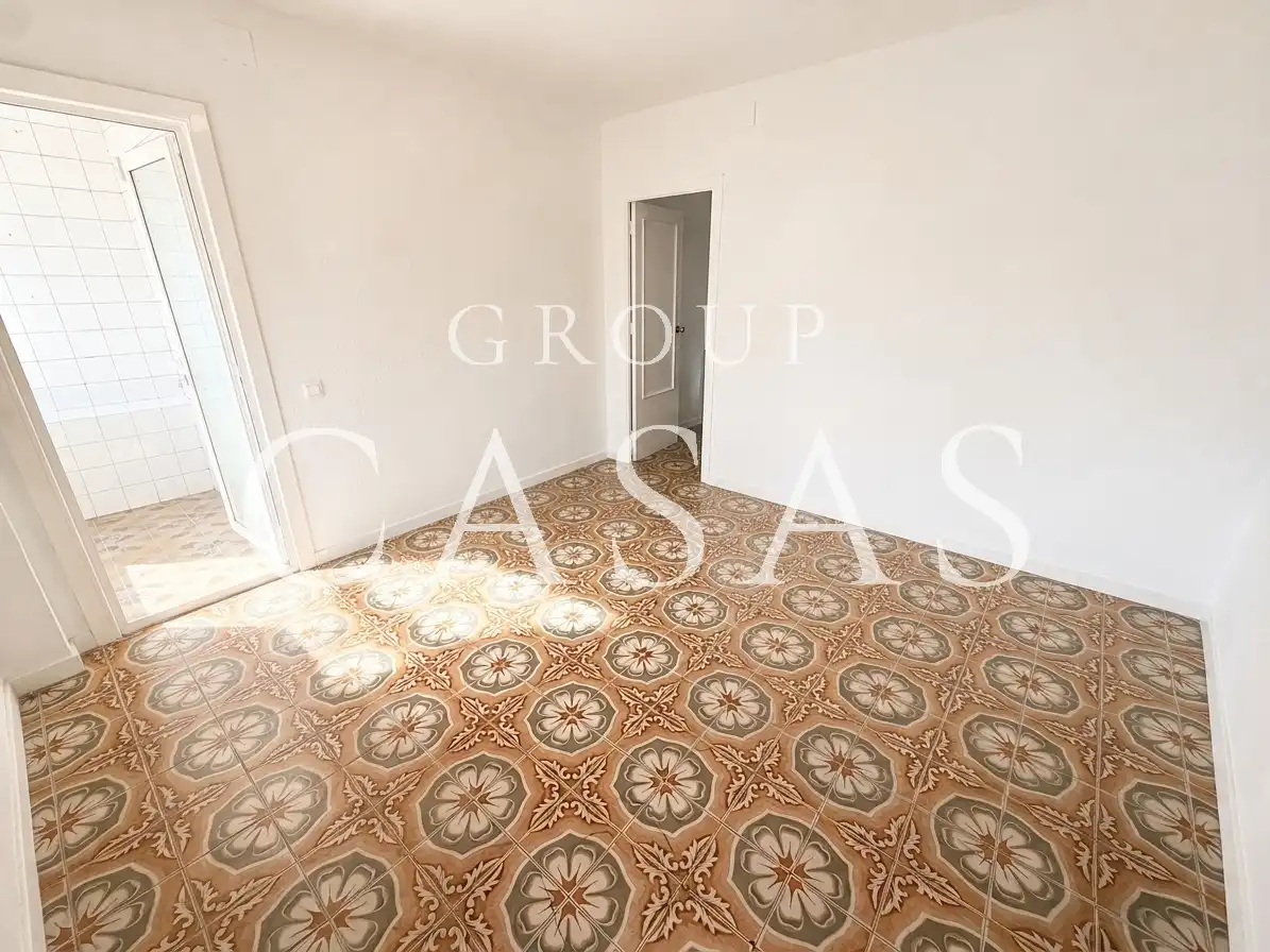 Flat with terrace for sale in Avinguda Electricitat, imagen 6