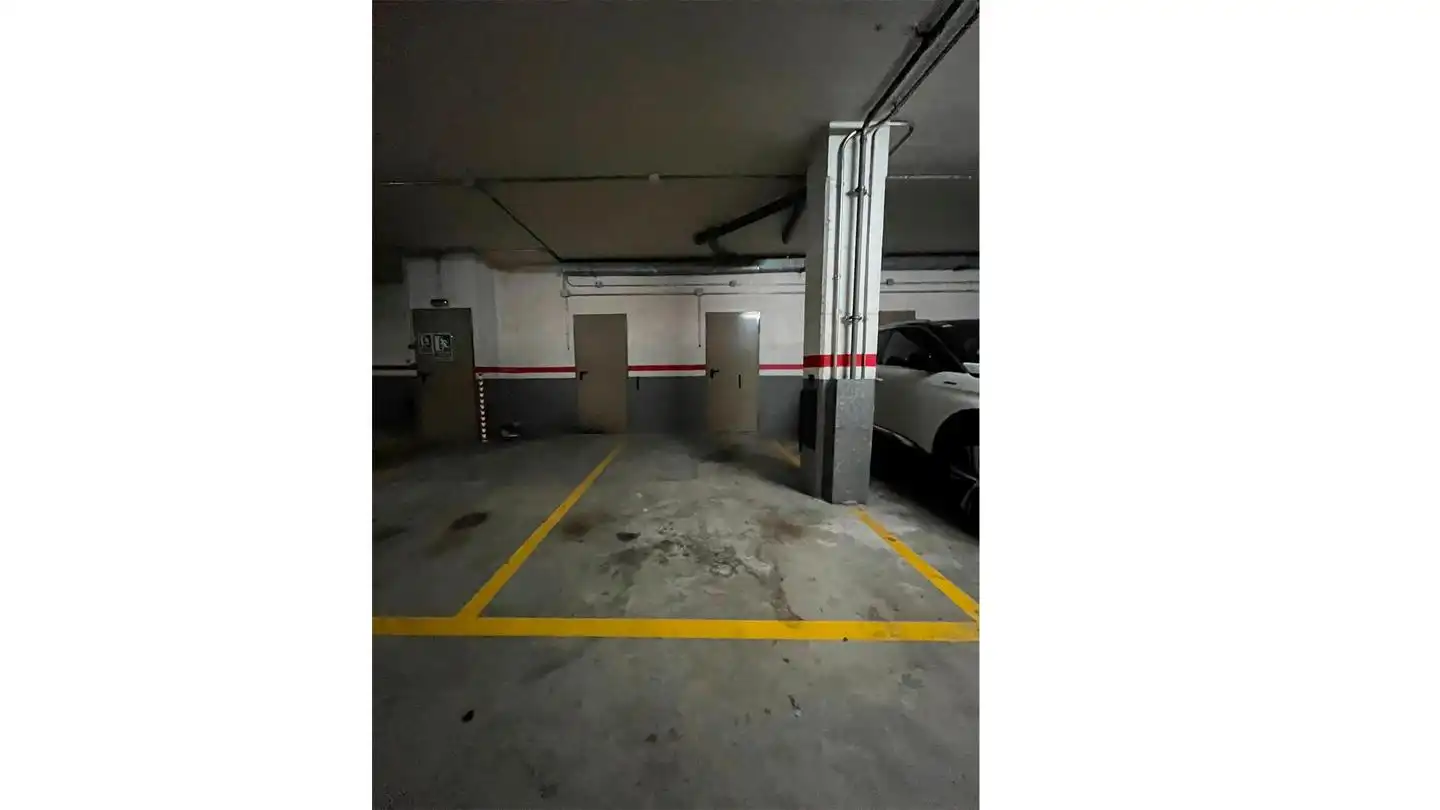 Parkplatz zum Verkauf in Carrer del Torrent d'En Grau, imagen 3