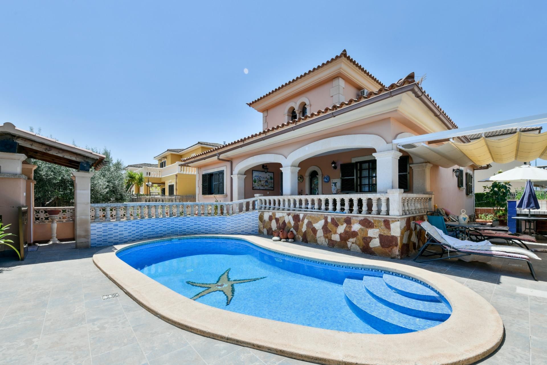 Swimming pool of House or chalet for sale in Marratxí  with Private garden, Terrace and Swimming Pool