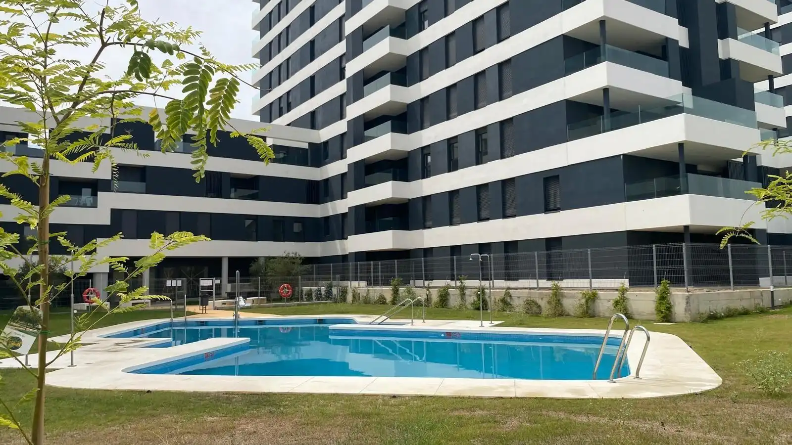 Wohnung zum Verkauf in Bulevar Manuel Clavero Arévalo, 8, Entrenúcleos