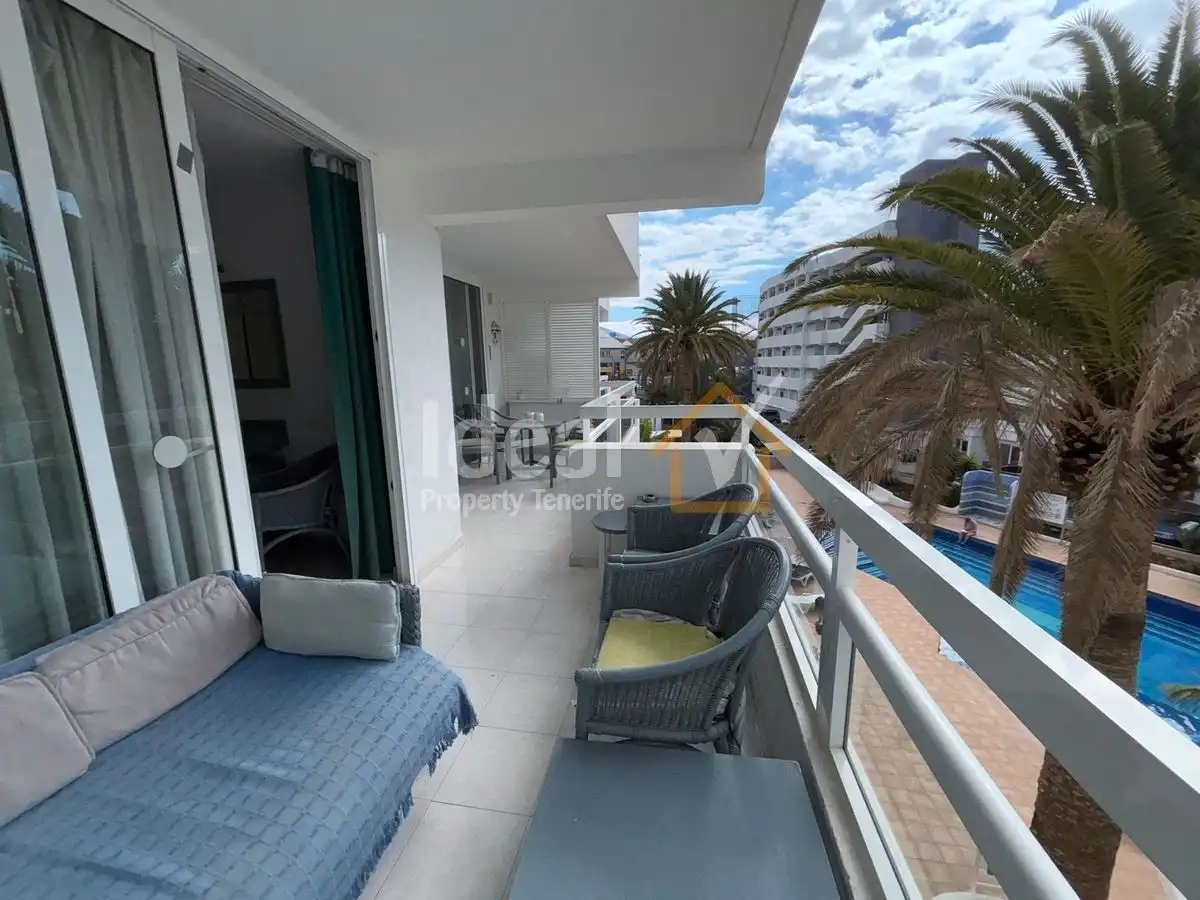 Apartamento con piscina en venta en Costa Adeje, imagen 15