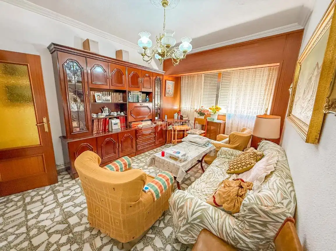 Sala de estar de Piso en venta en Parla con Calefacción