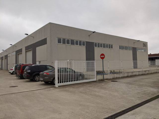 Nave industrial en Alquiler en Villatuerta